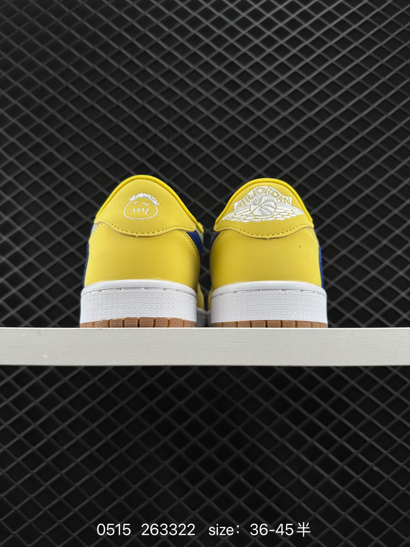 Travis Scott x Air Jordan 1 Low 